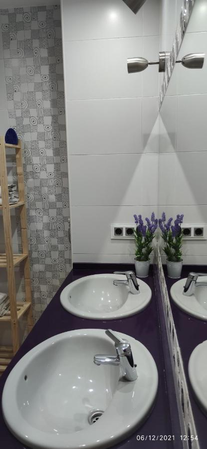 Ferienwohnung Patio Privado, Parking Gratis Y A Un Paso Del Vial Córdoba Exterior foto
